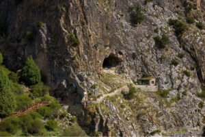 Tibetan cave