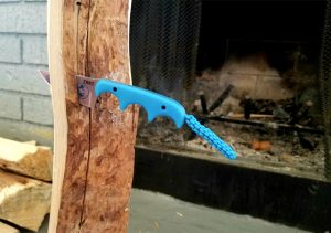 CRKT Minimalist Bowie Neck Knife