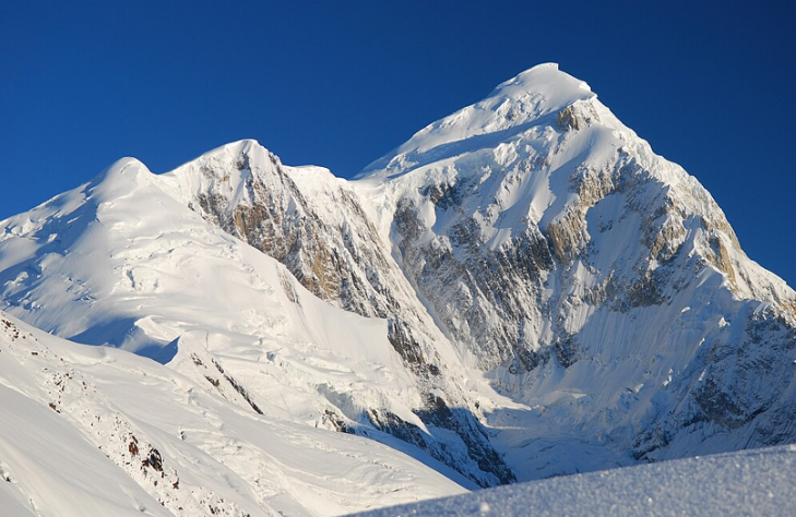 Spantik's Southeast Ridge on the left. 