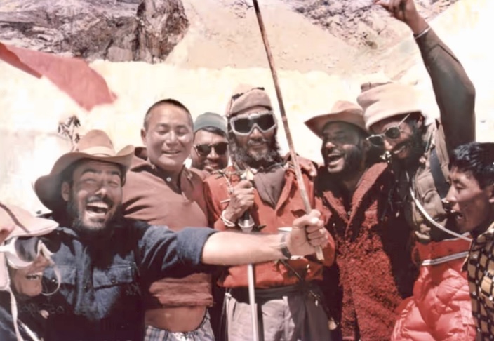 Captain M.S. Kohli in the centre, during the 1965 Everest expedition. 