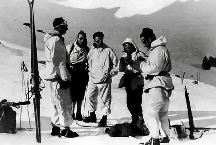 Lionel Terray doing military activity during World War II.