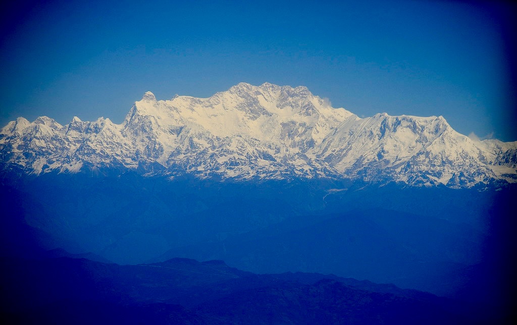 Jannu and Kangchenjunga as seen from a plane.