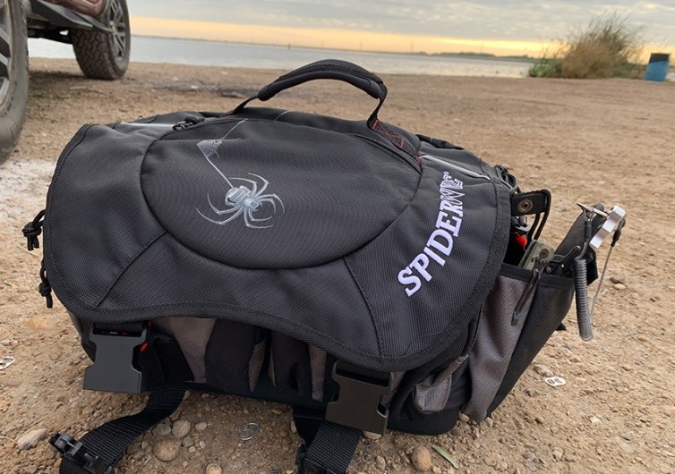 spiderwire wolf tackle bag 